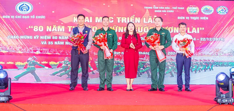 Khai Mạc Triển Lãm ảnh Nghệ Thuật “80 Năm Tự Hào - Vững Bước Tương Lai ...